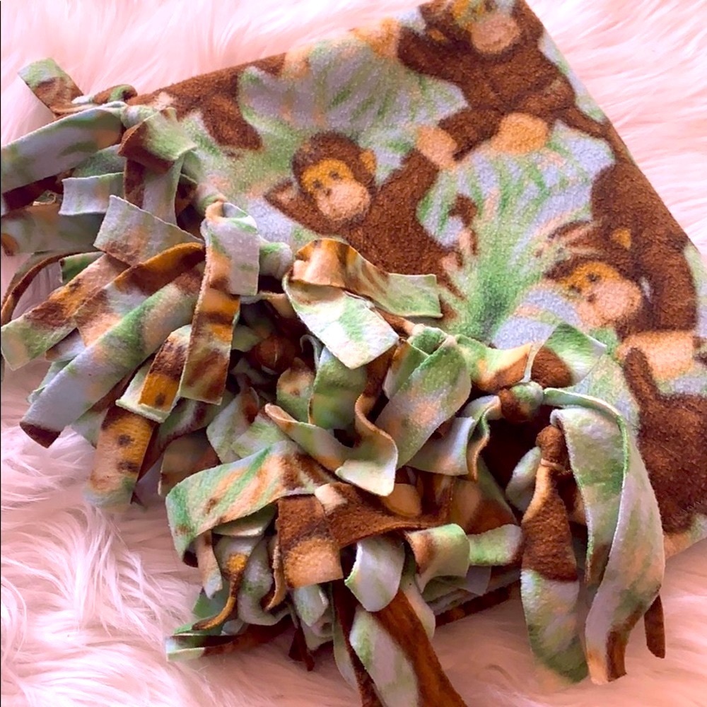Toddler Monkey Blanket - Picture 1 of 3